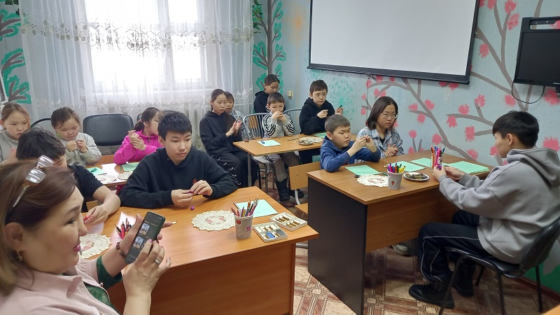 Школьники из Уянди провели профориентационную неделю в Депутатском