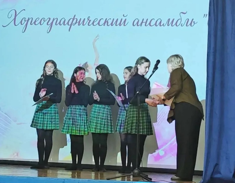 В Депутатской школе к Международному дню танца прошел отчетный концерт ДШИ