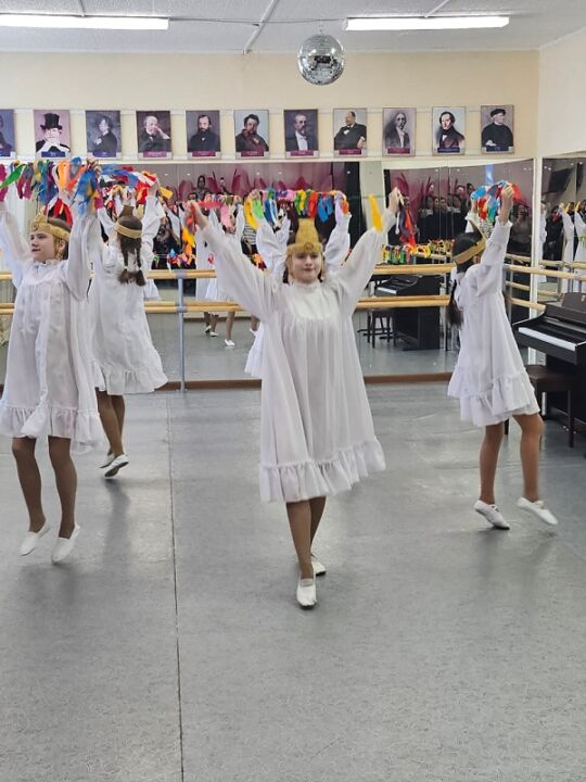 WhatsApp Image 2025-03-24 at 18.47.39 "Музыка весны" прозвучала в Депутатской школе искусств